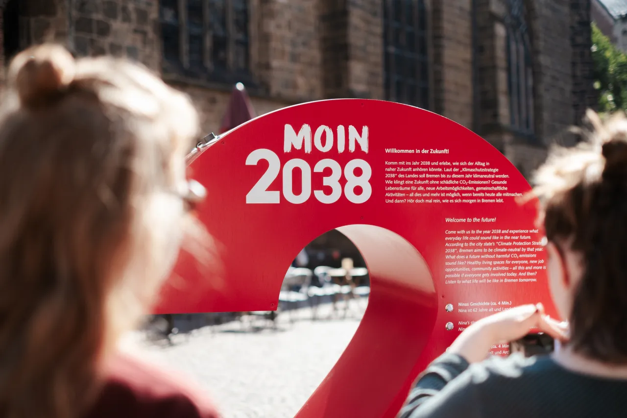 Detailaufnahme der Texte auf der Instllation 