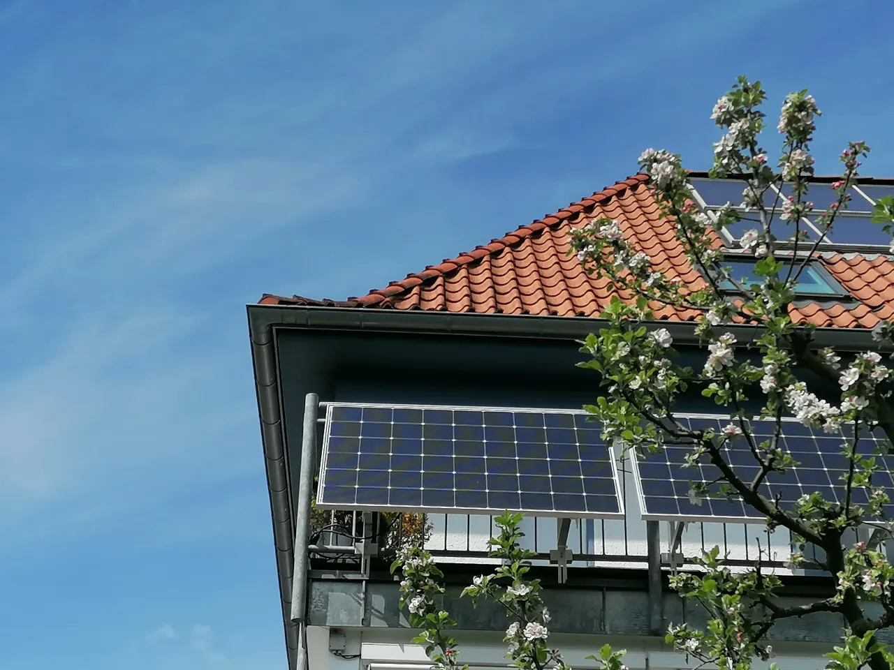 Solaranlage an Balkon