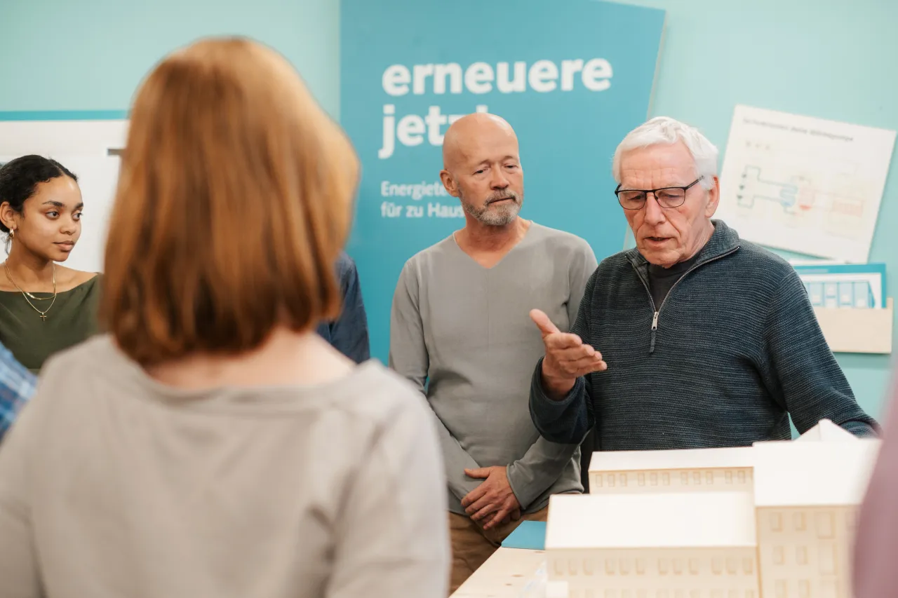 Gruppenberatung im Klima Bau Zentrum