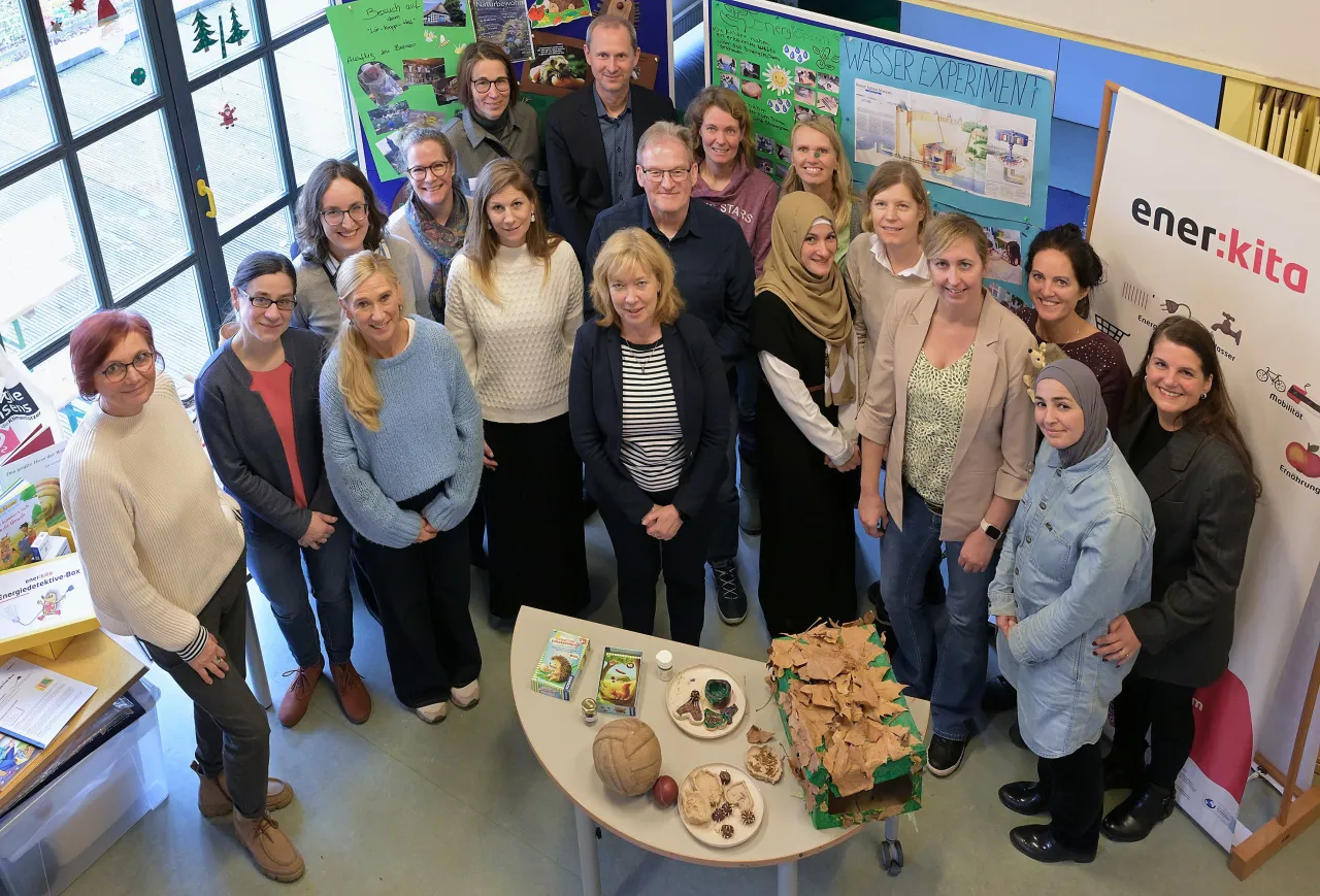 Kinder-Staatsrätin Jennifer Müller-Wilckens zog gemeinsam mit Trägern, Kindertagesstätten und Projektbeteiligten Bilanz.