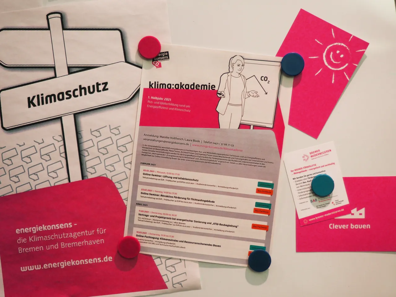 Programm klima:akademie (21-1) an Whiteboard, breiter Ausschnitt