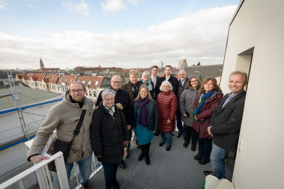Klimastadt-AG „Bauen und Sanieren“ beim Rundgang durch das Goetheviertel