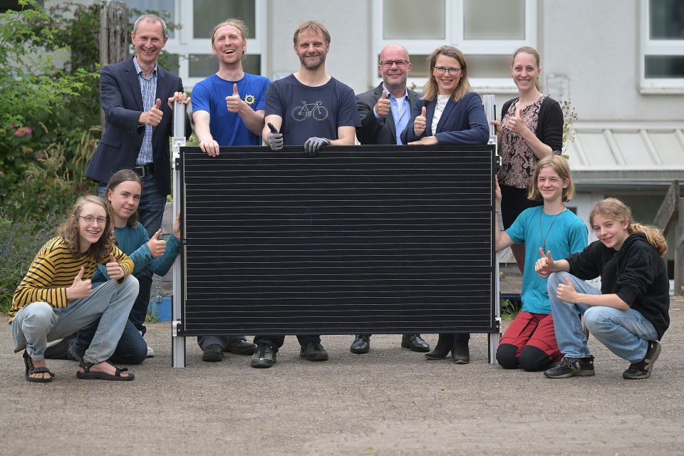 Sonnenstrom vom Balkon