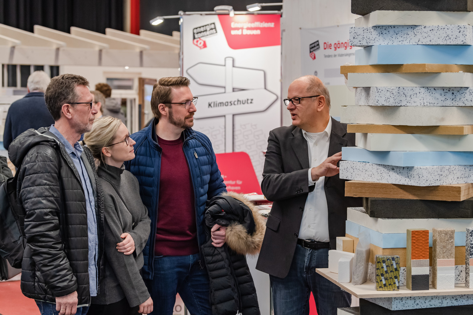 Beratungssituation auf den Bremer Altbautagen 2020 am energiekonsens Stand